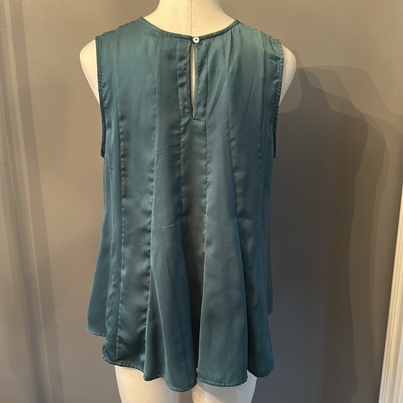 Eri + Ali by Anthropologie- silky top - Picture 3 of 3